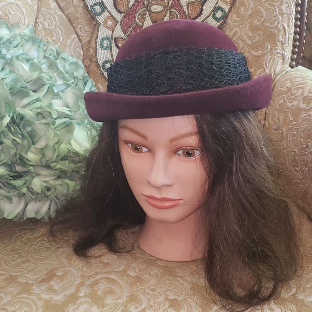 VNTG Betmar New York Maroon & Black Felt Hat